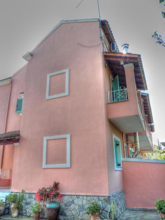 Villa Marina อิปโซส ภายนอก รูปภาพ